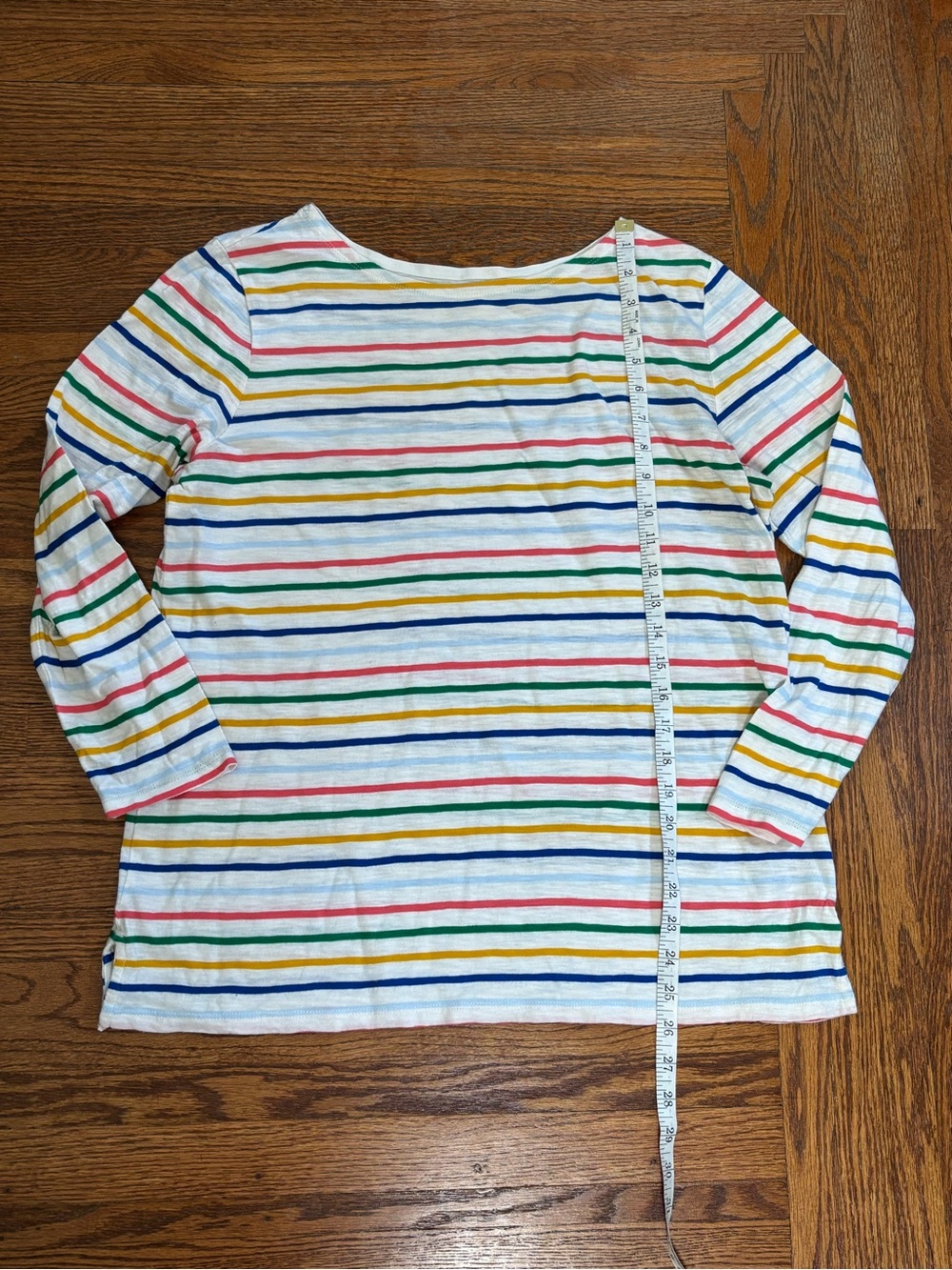 Old Navy White Boatneck Tee with Multicolor Stripes - Size L